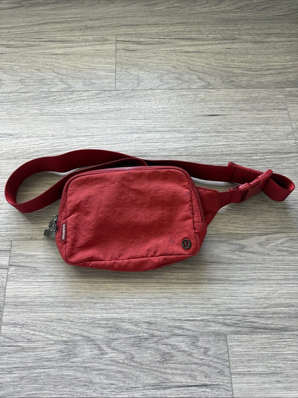 lululemon athletica Crimson Red Belt Bag